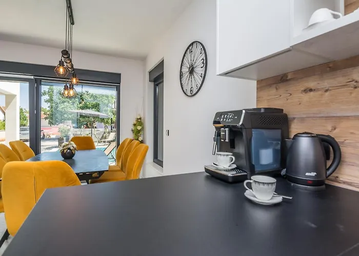 펜션 Ivi *